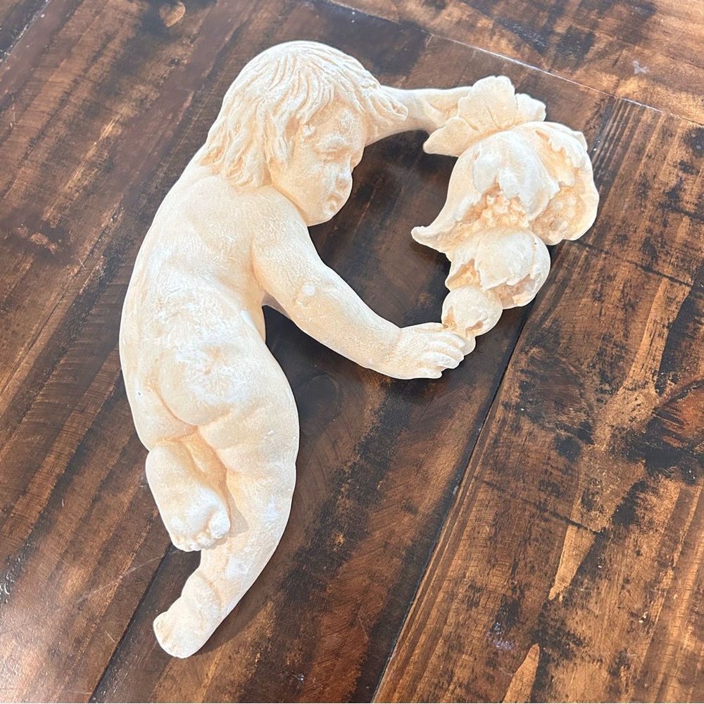 Vintage Chalkware Plaster Cherub Angel Cupid Wall Hanging Plaque Magnolia